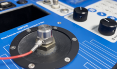 Mouting Sensor by Stud mounting in calibration laboratory